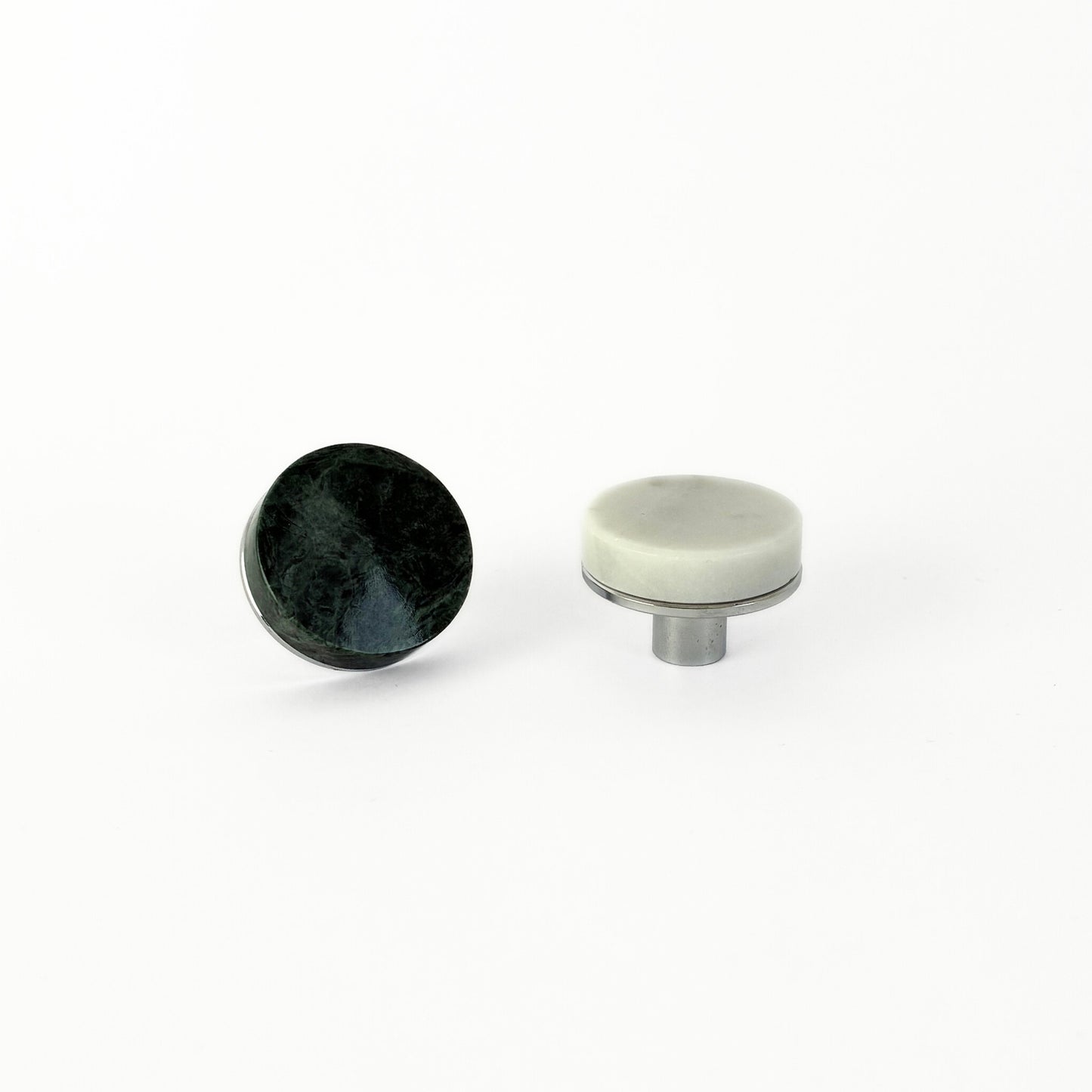 Natūralaus marmuro rankenėlė Ø32mm