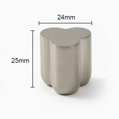 Trio rankenėlės techninis brėžinys su matmenimis 24 × 25 mm