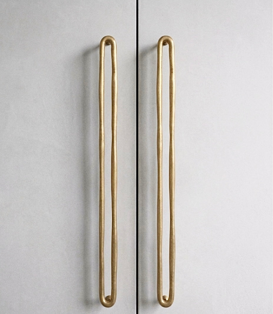 Organinės formos rankenėlė - sendintas auksas 322mm